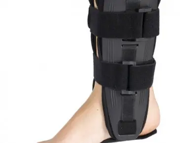 ANKLE SUPPORT (PLASTIC) RW-099